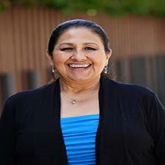 Dolores Canales headshot photo.