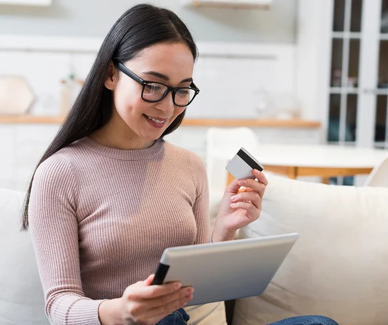 women shopping online