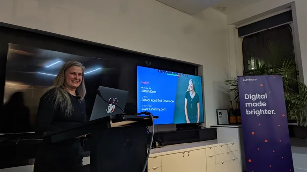 Sarah presenting at the lecturn