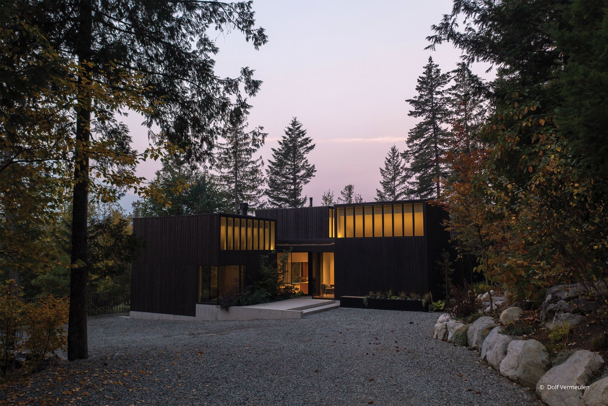 AO206 - Front of contemporary home with VistaLuxe windows and doors