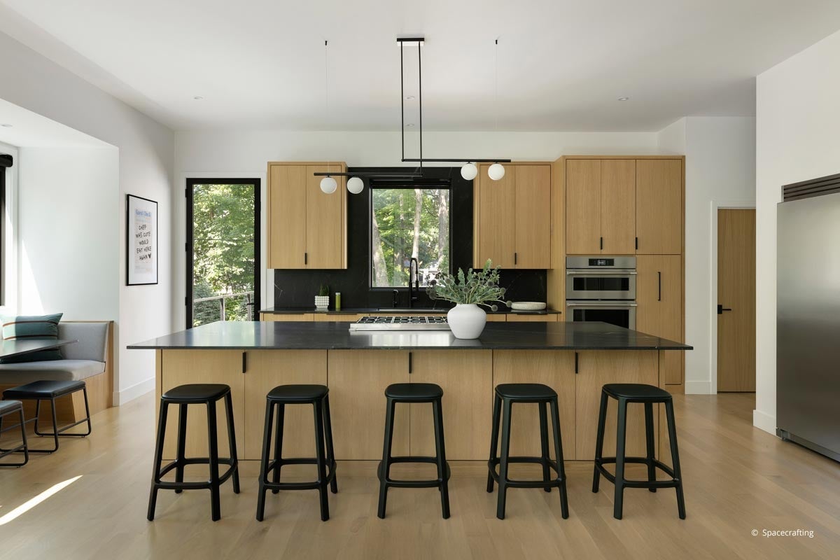 AQ328 - Interior of home with Forgent Series windows and VistaLuxe WD LINE door