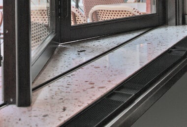 Sill-FoldingDoor-Recessed-F878.jpg