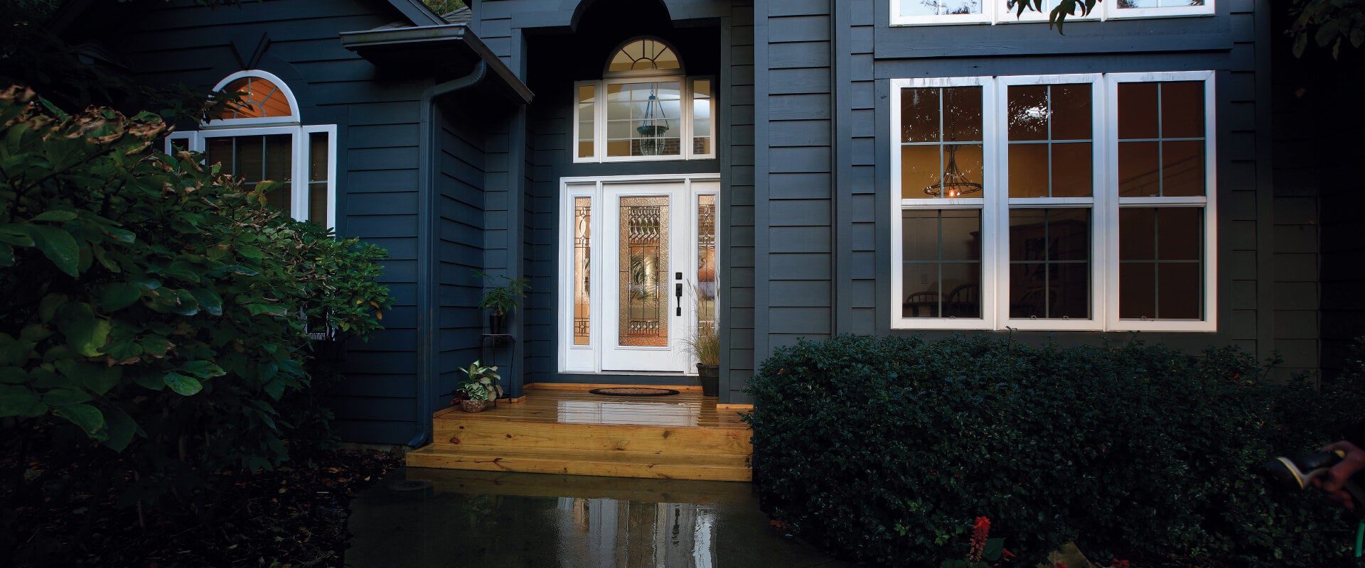 hero-FiberglassStandardSmooth-686-MRT-694-MRT-unique-ext-tiny.jpg