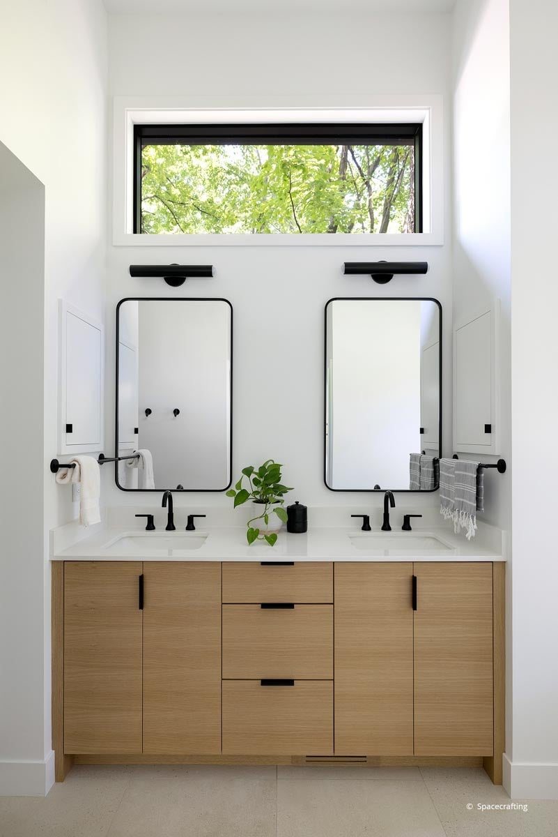 AQ337 - Interior of home with Forgent Series windows