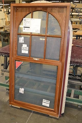 CS36-7, "Variation 6" (Half-Circle-Out, Square-In) Double Hung (interior)