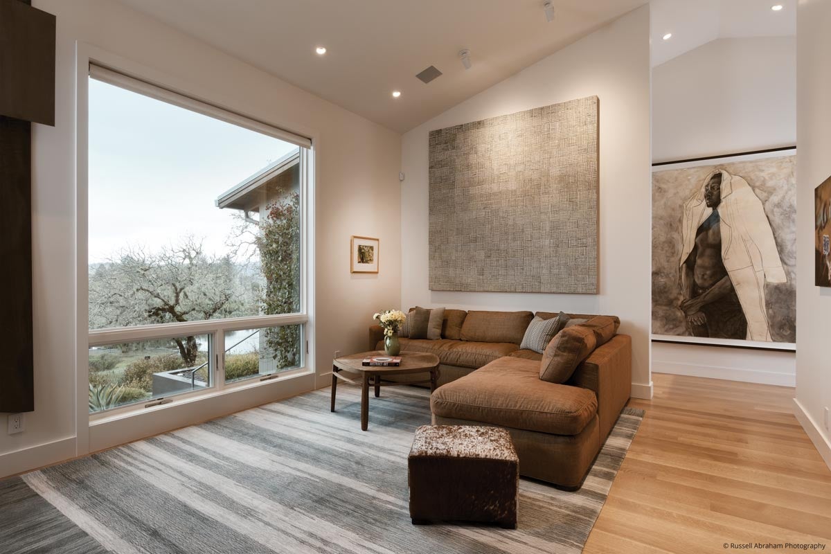 AM218 - Kolbe VistaLuxe WD large picture window mulled to two awnings featured in family room