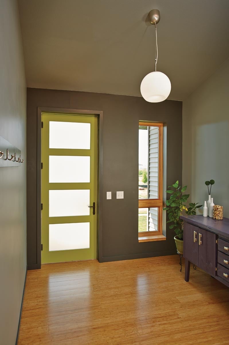 V927 - Architect's Energy-Efficient Home
