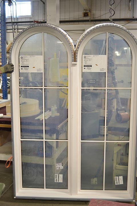 CS31-2, Mulled Unit with Half-Circle Tops (interior)