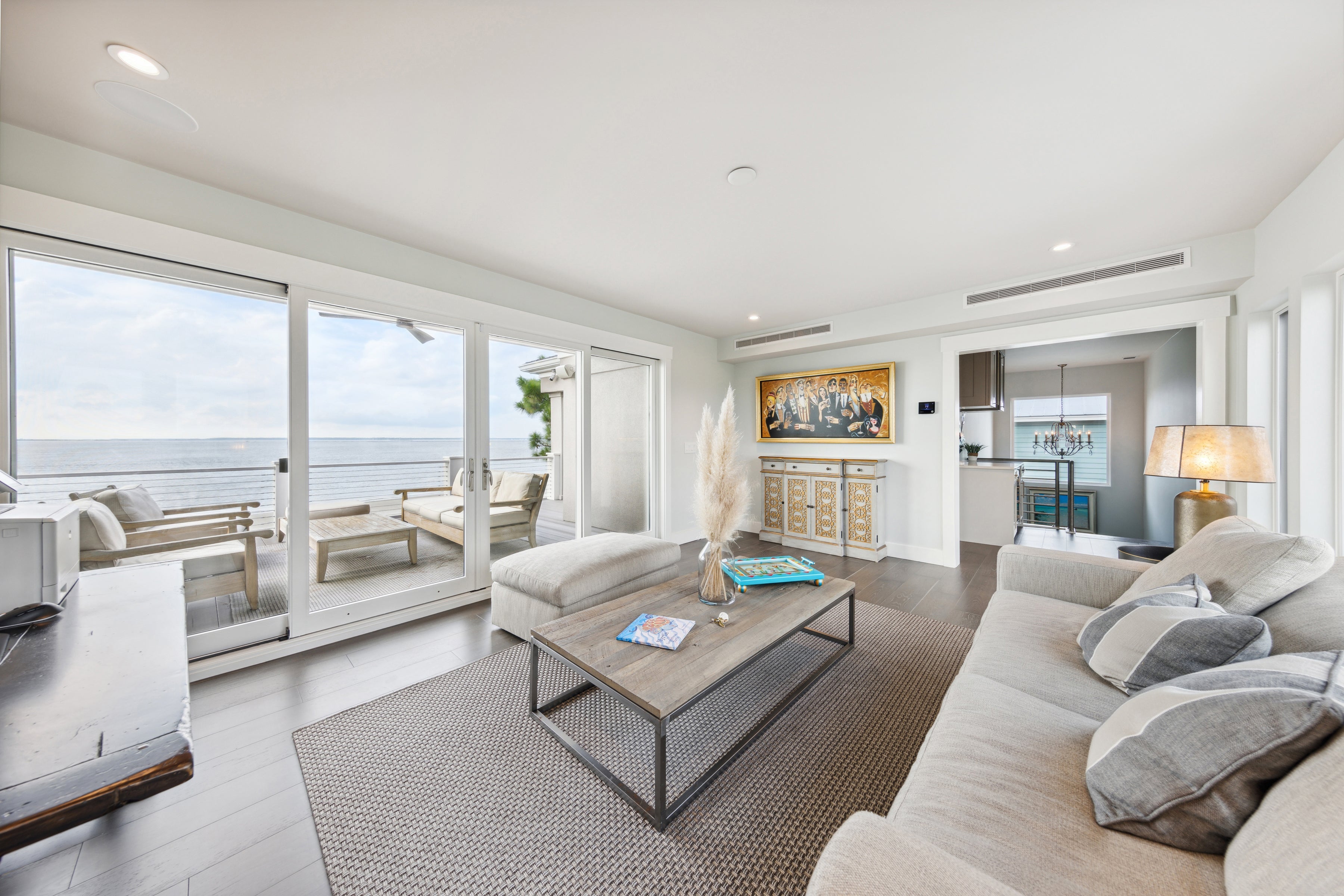 AN554 – Interior of waterfront home with Ultra windows and doors