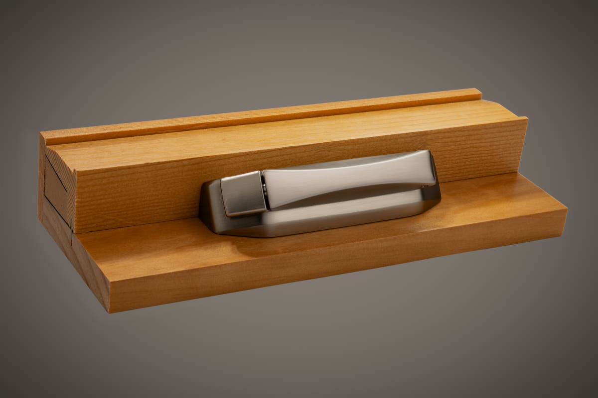 satin nickel Attraction handle