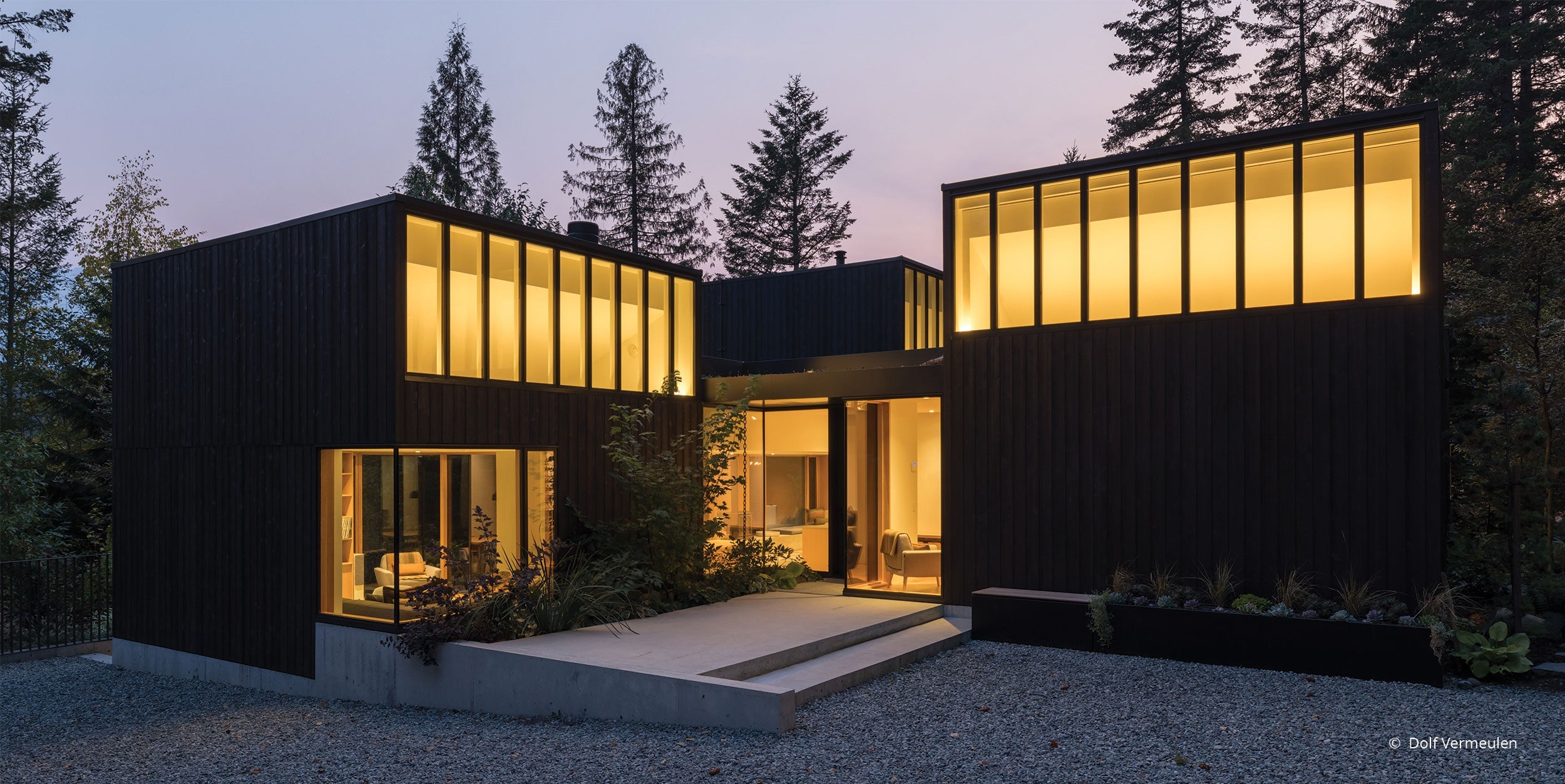 AO200 - Front of contemporary home with VistaLuxe windows and doors