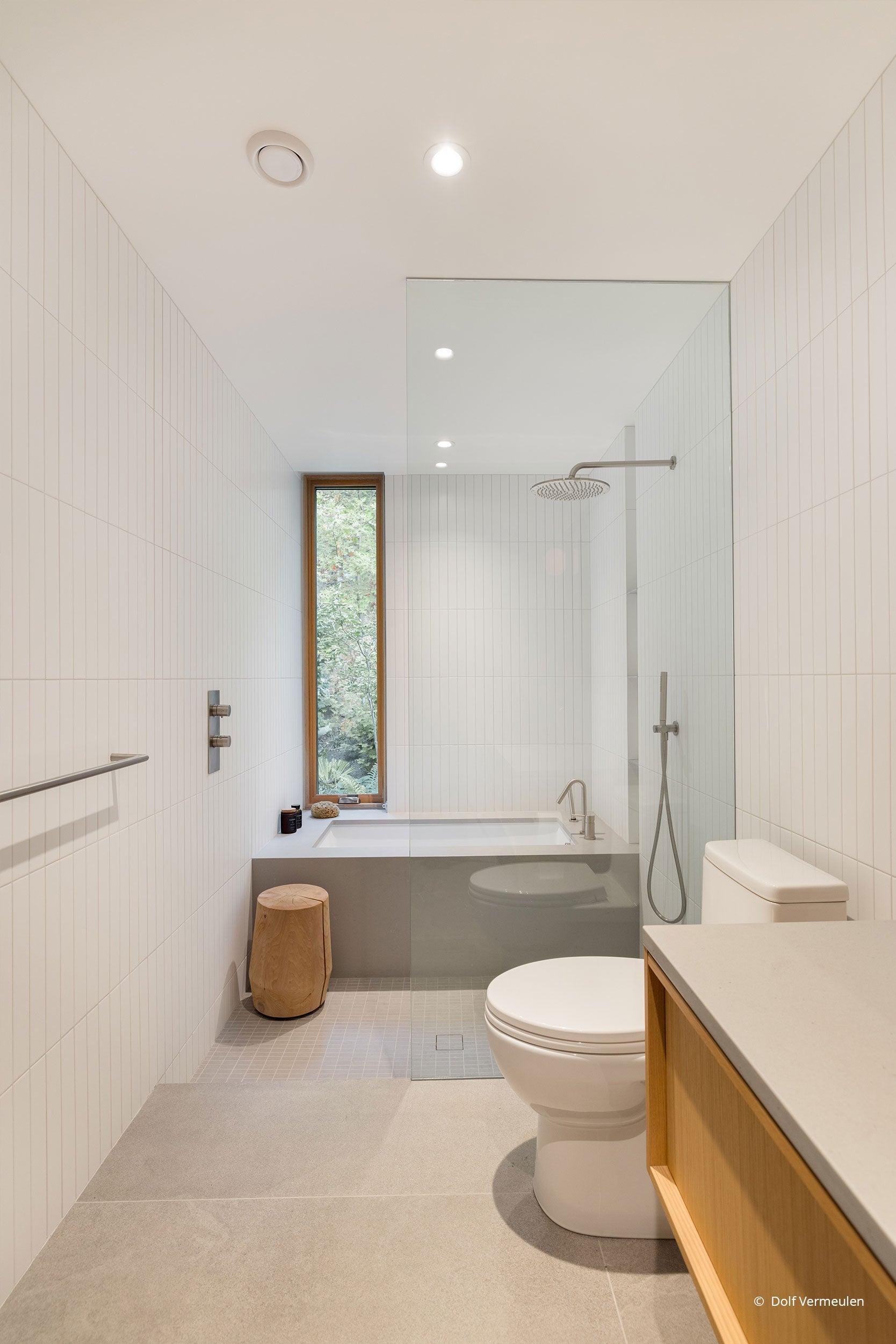 AO244 - Interior of contemporary home with VistaLuxe windows and doors