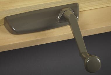 UD-CrankOutCsmtAwn-HandleADA-tiny.jpg