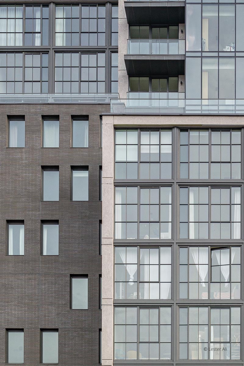 XX503 - Exterior of commercial building with Reynaers window systems