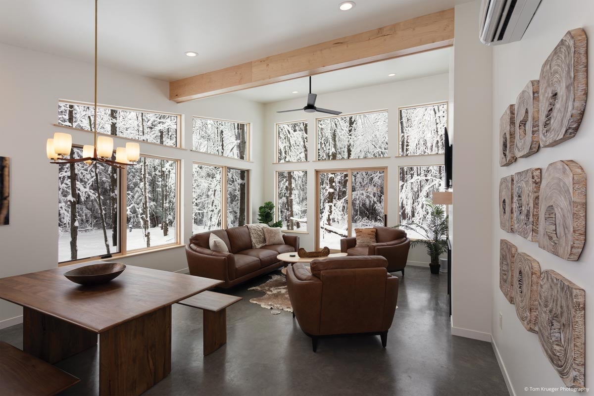 AM308 - Kolbe VistaLuxe WD casements, geometric direct sets and sliding patio door featured in living room