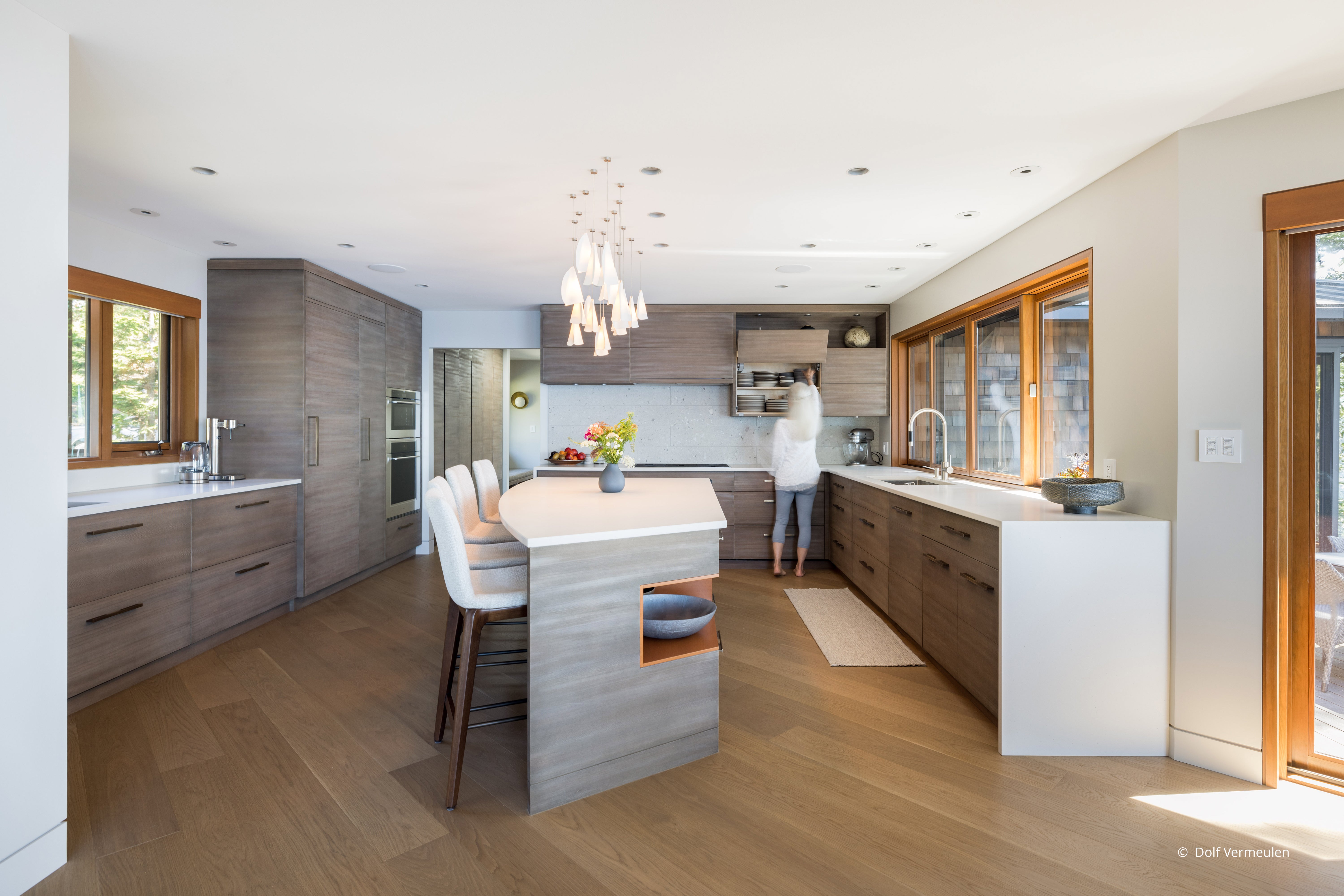 AO335 - Interior of contemporary home with Ultra Series windows and doors
