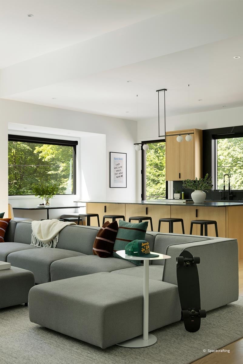 AQ325 - Interior of home with Forgent and Ultra Series windows and VistaLuxe WD LINE door
