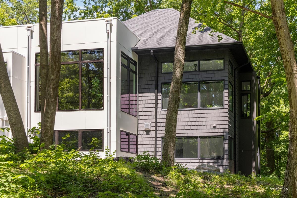 AQ311 - Exterior of home with Forgent Series windows
