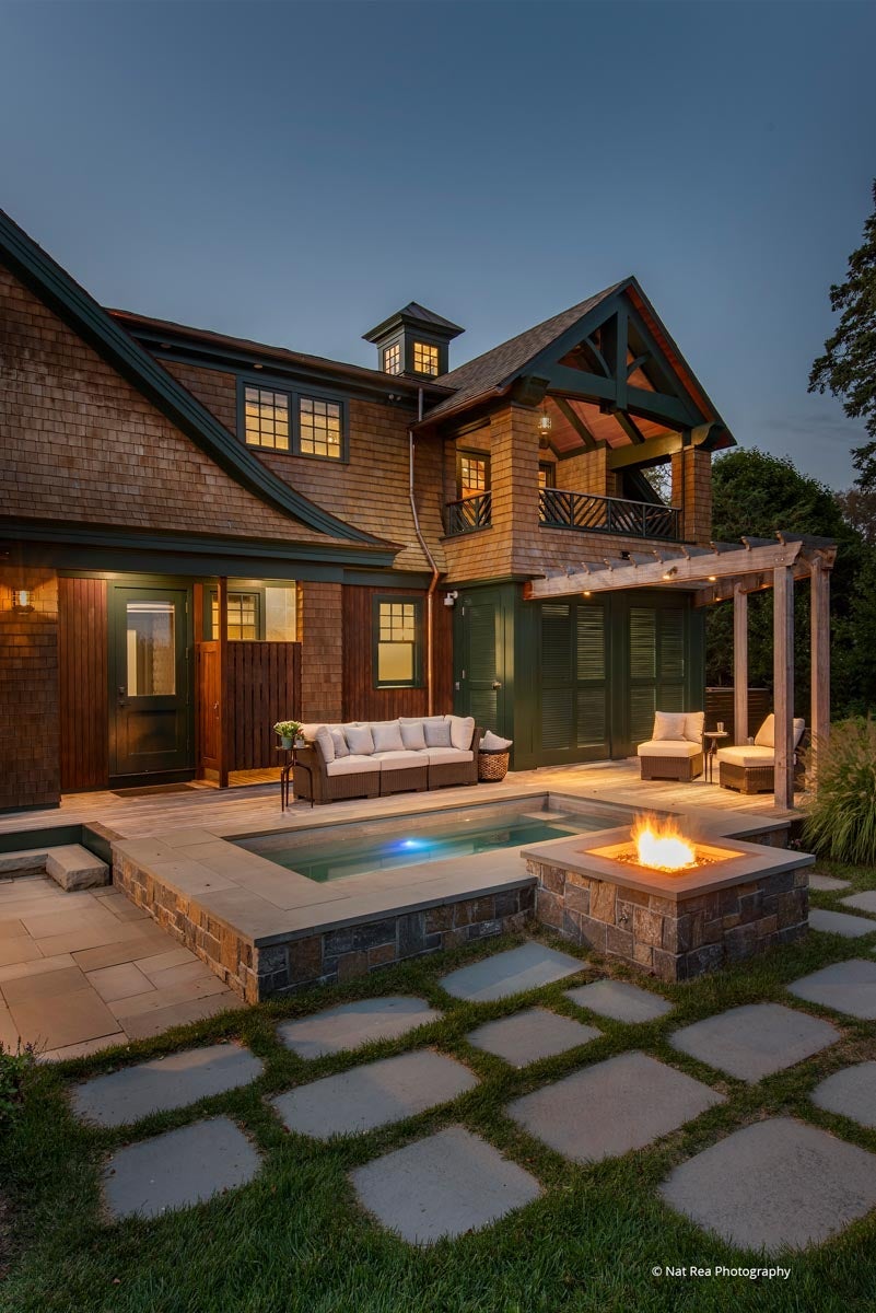 AP516 - Exterior of home with Heritage Series windows and doors
