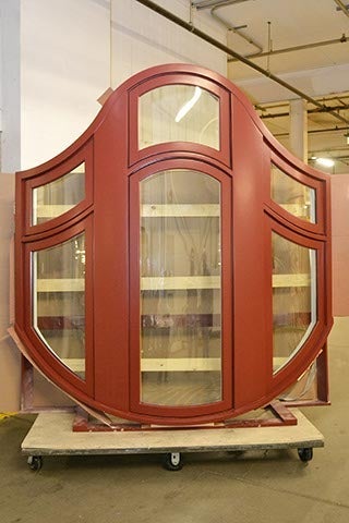 CS60-2, Unique Radius Mull Unit with Curved Glass (exterior)