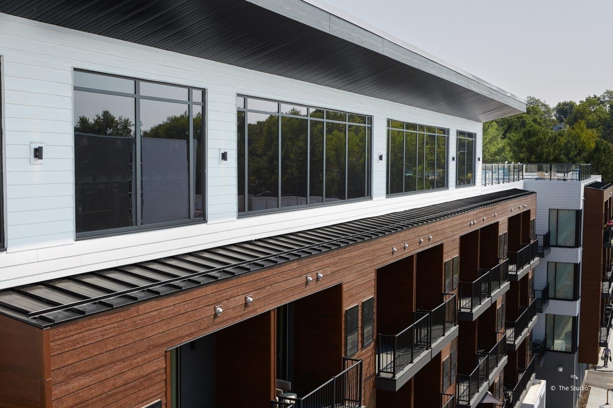 AO933 - Exterior of commercial building with VistaLuxe AL windows