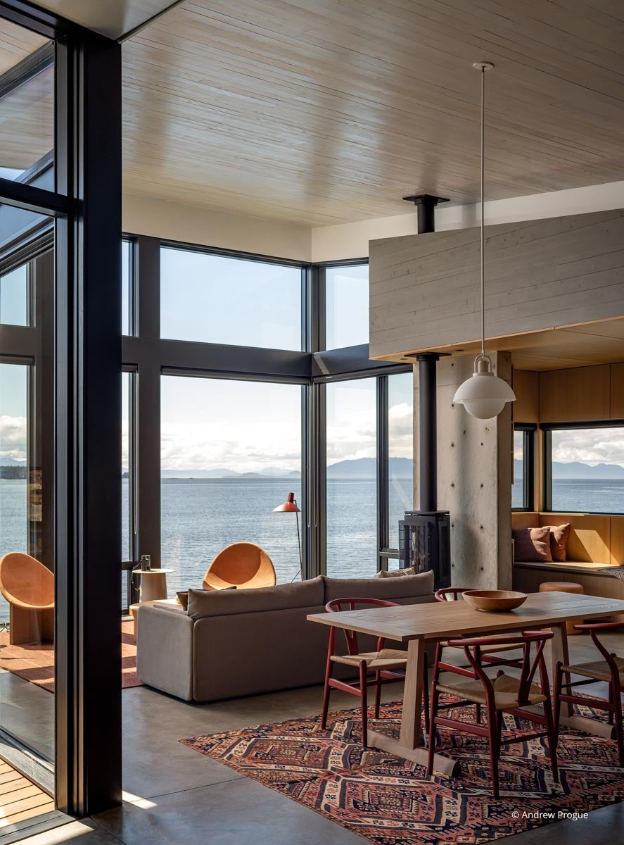 AR103 - Interior of home with VistaLuxe WD LINE windows and doors