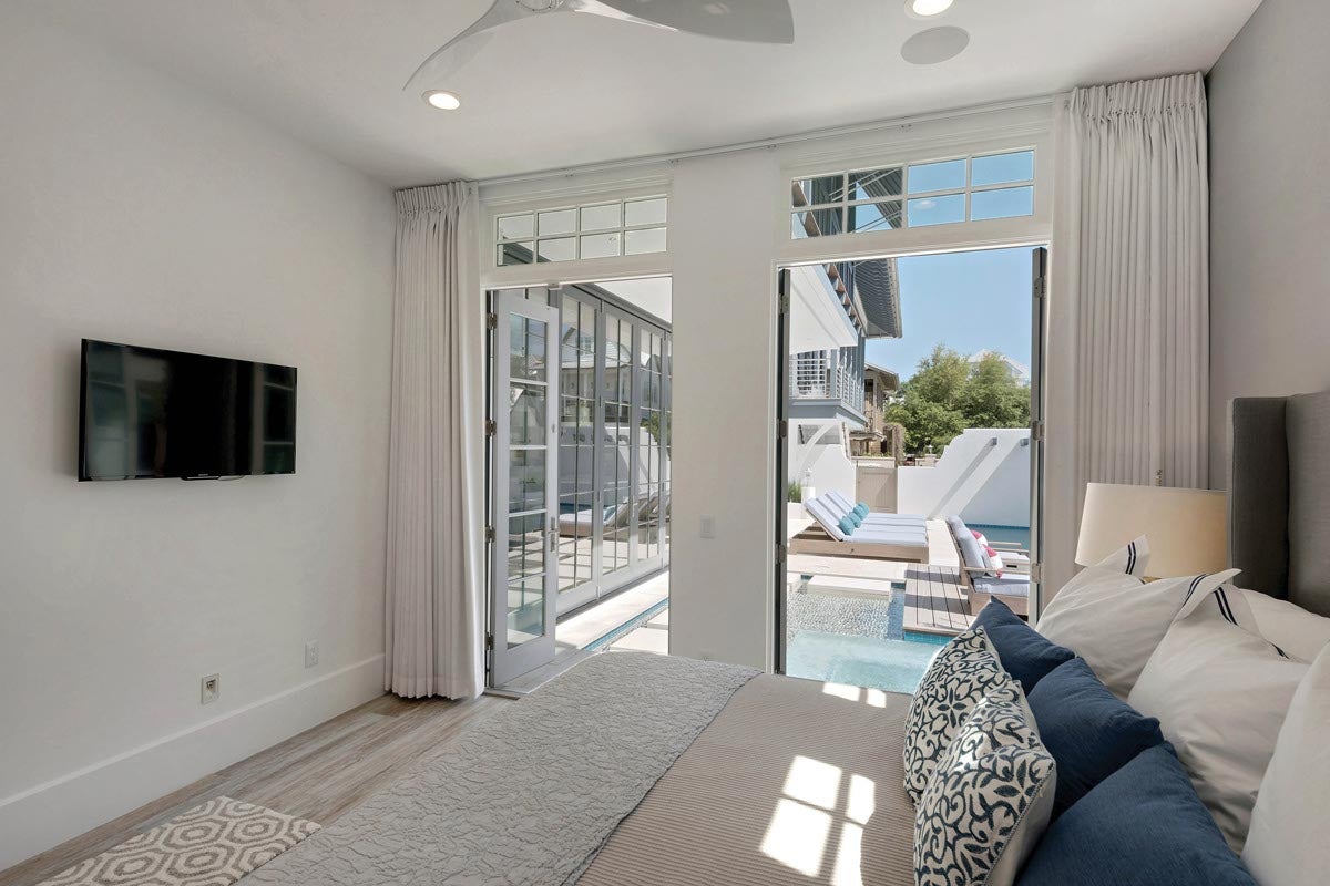 ProjectProfile-RosemaryBeach-AC140