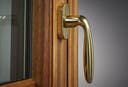 Handle-TiltTurnHeritage-InswingCasement-BrightBrass-lg-tiny.jpg