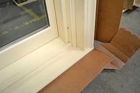 CS21-1, Cottage-Style Double Hung with Bull Nose Casing & Custom Sill Nosing (exterior sill closeup)