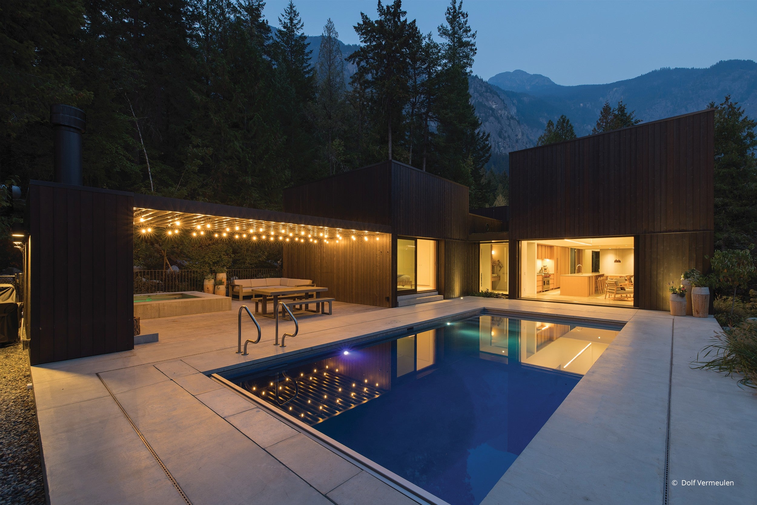 AO223-Camera-House-