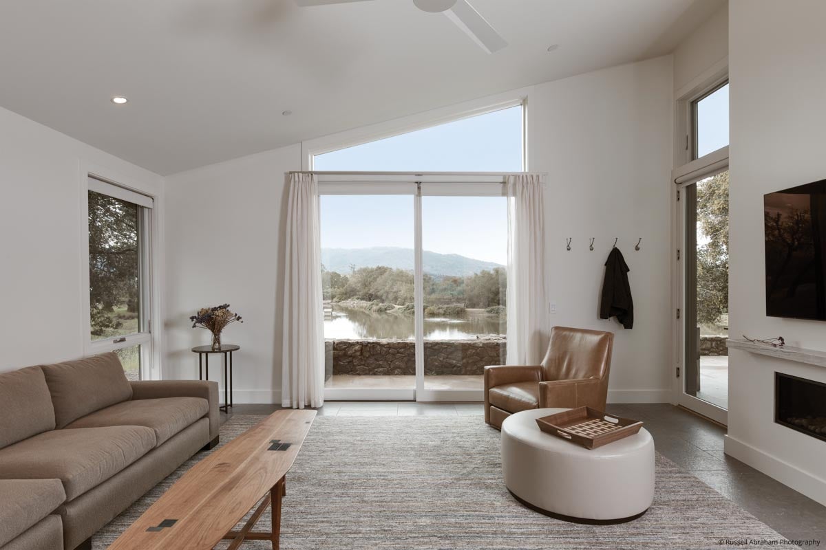 AM229 - Kolbe VistaLuxe WD geometric direct set over sliding patio door featured in guest house family room