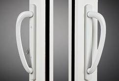 Forgent-SlidingPatio-Handles-DualPoint-signature-white-lg.png