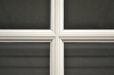 CS55-3, Double Hung with Custom Profile PDL Bars & Exterior Finish (PDL bar closeup)