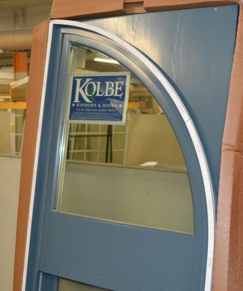 CS15-6, Variation 6 Double Hung (exterior closeup)
