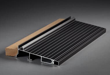 Sill-VistaLuxe-InswingDoor-BronzeAnodized.jpg