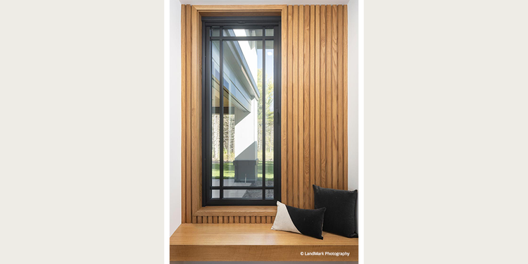 VistaLuxe AL LINE push-out casement