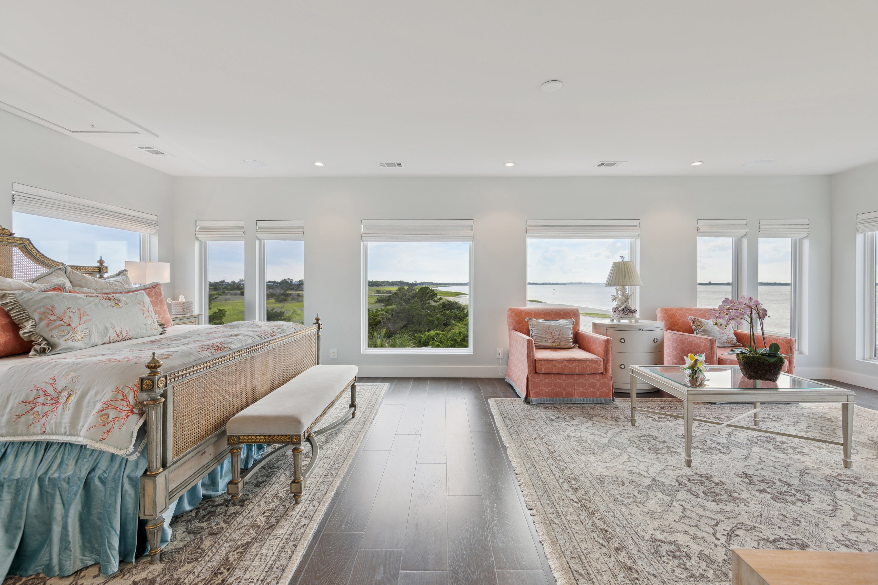 AN543 – Interior of waterfront home with Ultra windows and doors