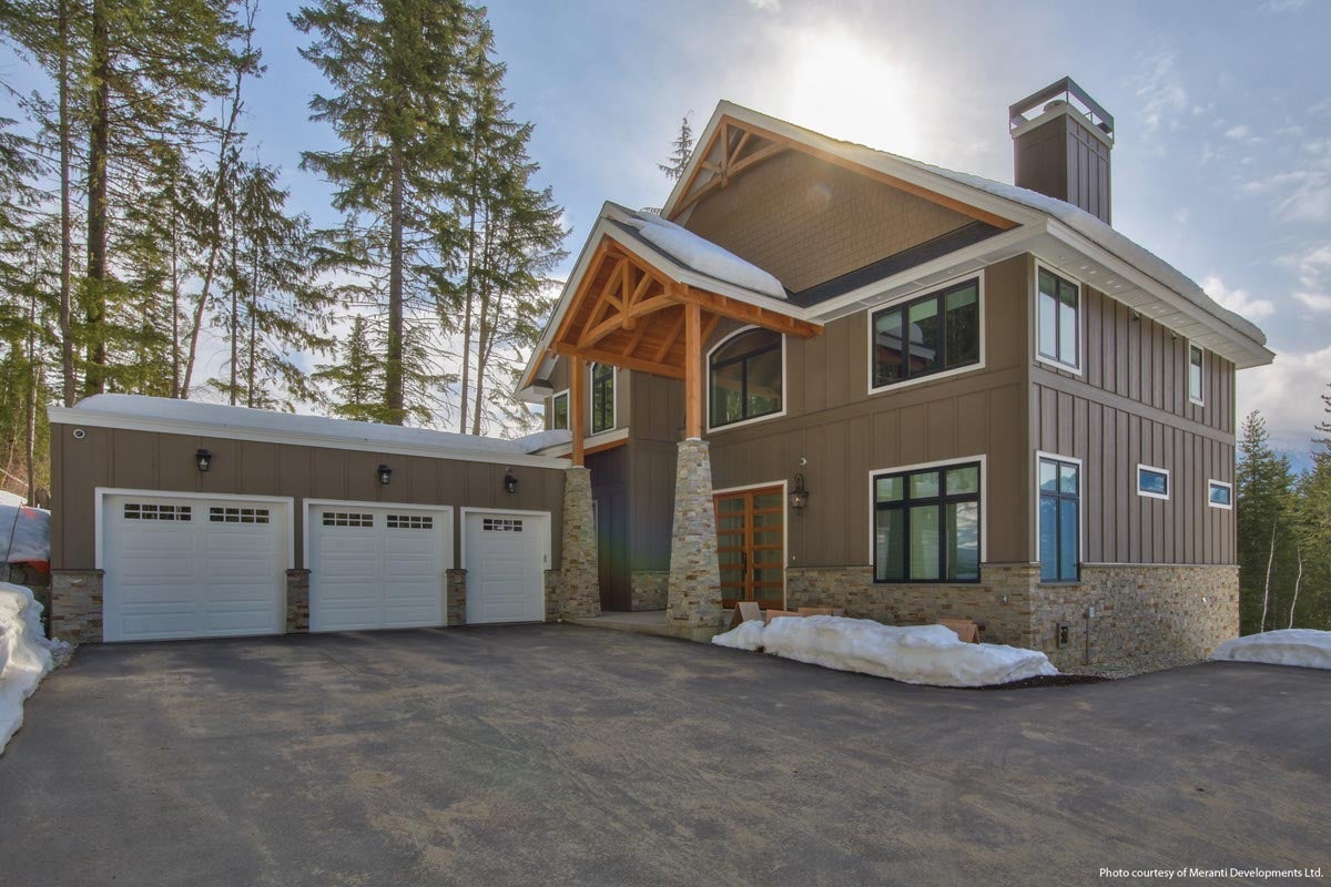 Z926 - Ultra Series residential build project, transitional style