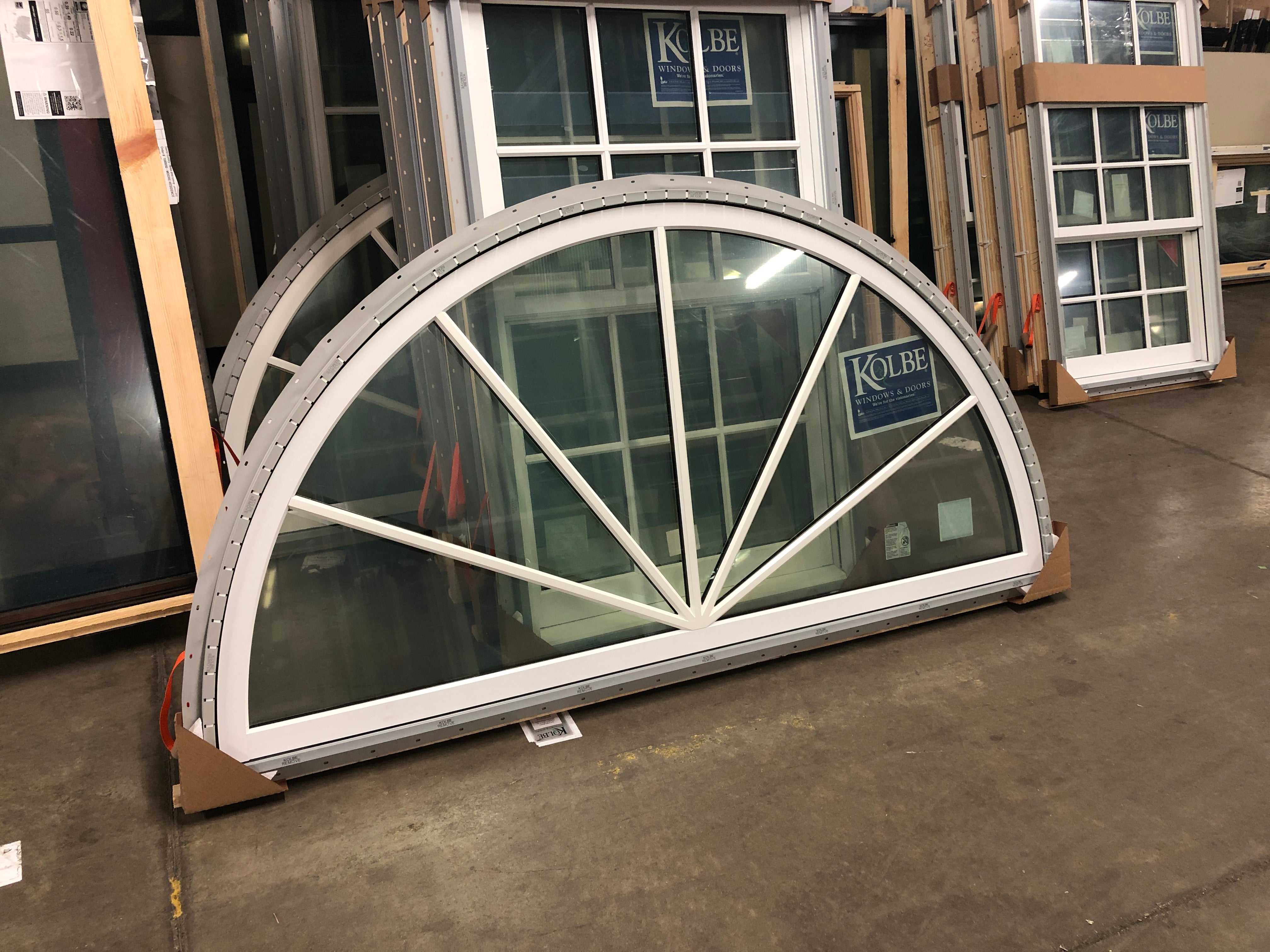 CS121-01-Ultra Half Circle Transom
