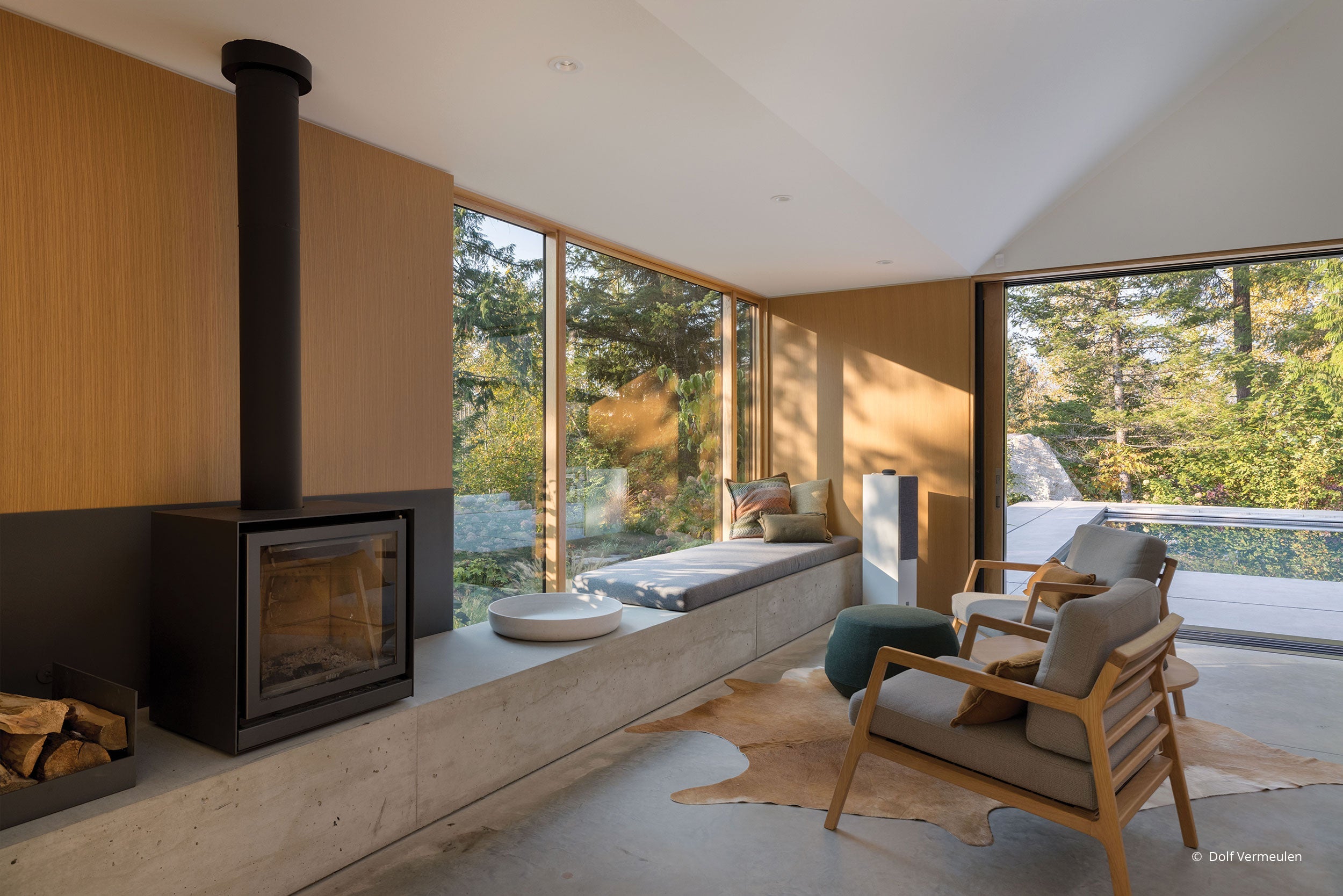 AO254 - Interior of contemporary home with VistaLuxe windows and doors