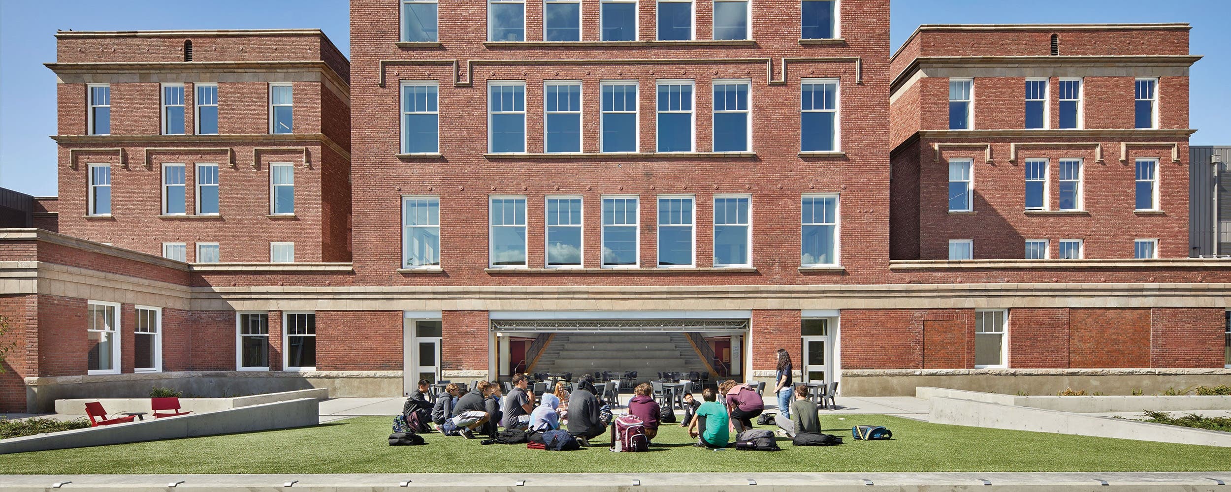 AN701 - Exterior of school with Ultra Series windows