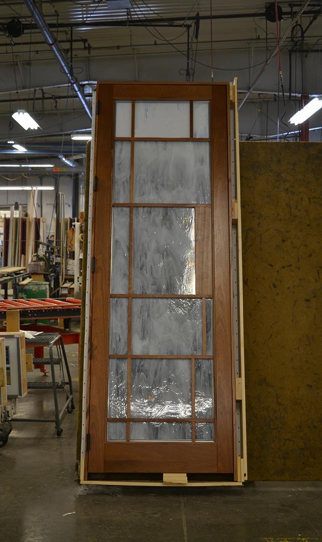 CS91-01, Door with Whispy Glass & Spring Hinges (interior)