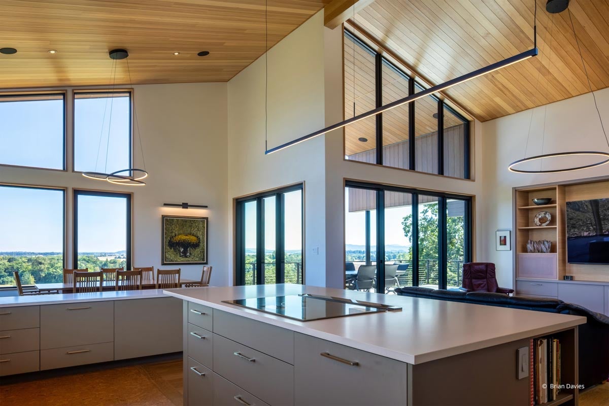 AQ512 - Interior of home with VistaLuxe AL LINE windows and doors