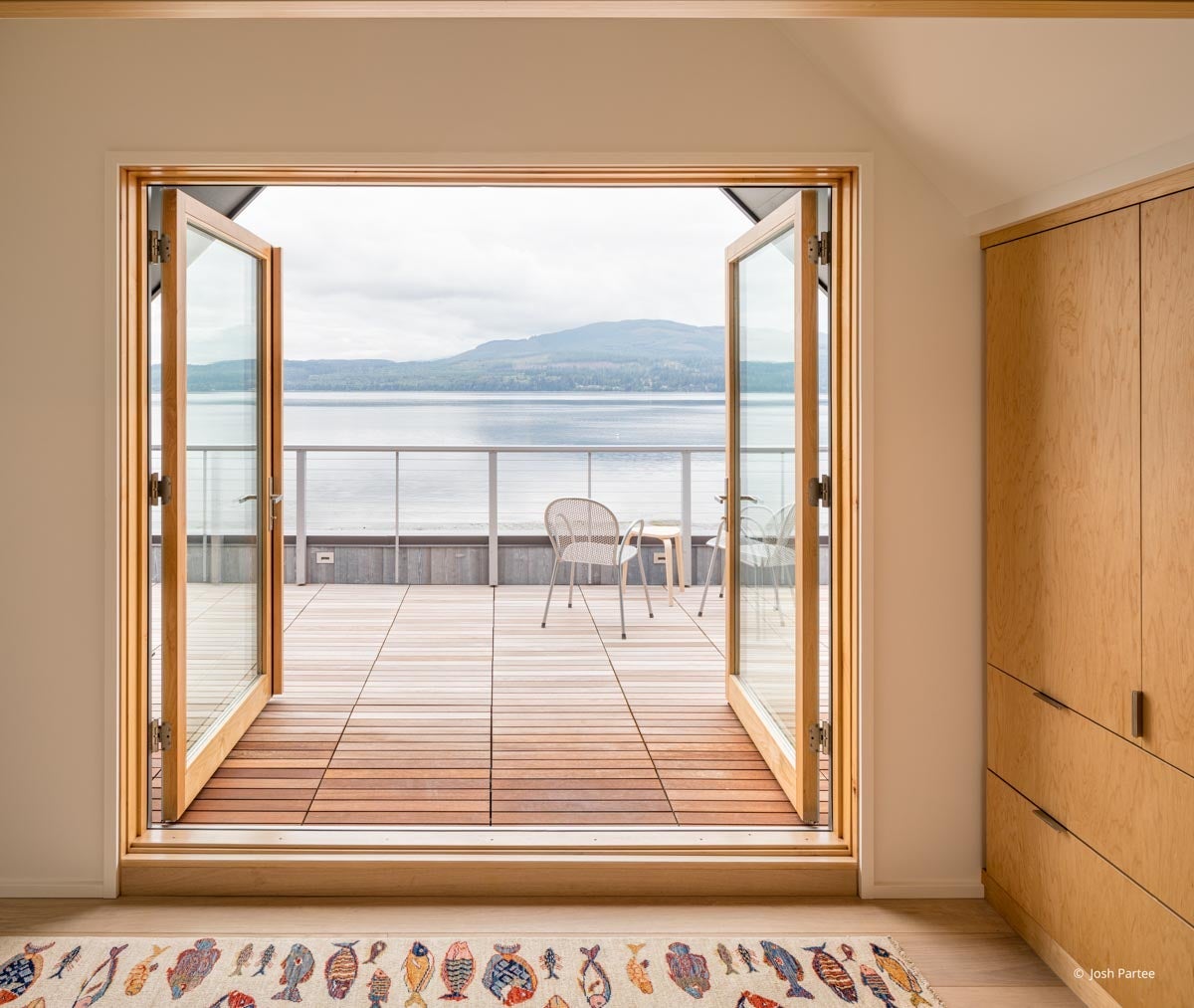 AO405 – Interior of waterfront home with VistaLuxe windows and doors