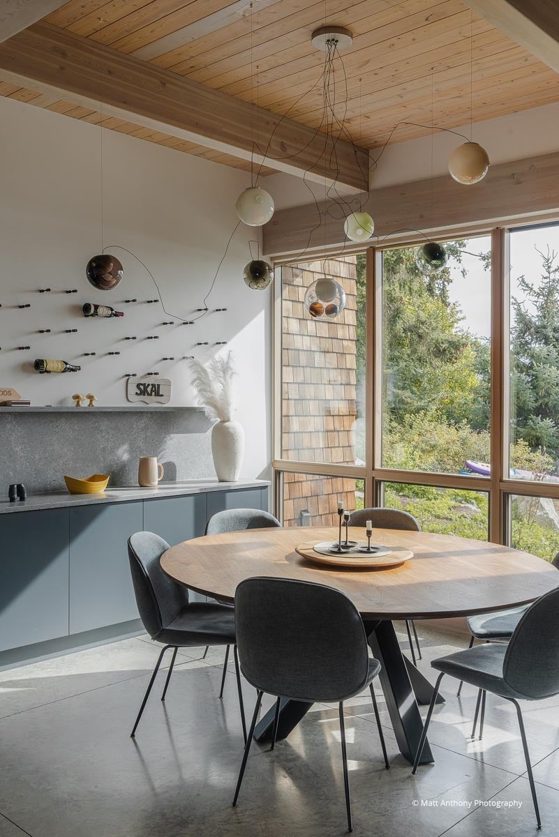 AP412 - Interior of home with VistaLuxe WD windows and doors