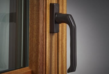 Handle-TiltTurnHeritage-InswingCasement-Rustic-lg-tiny.jpg