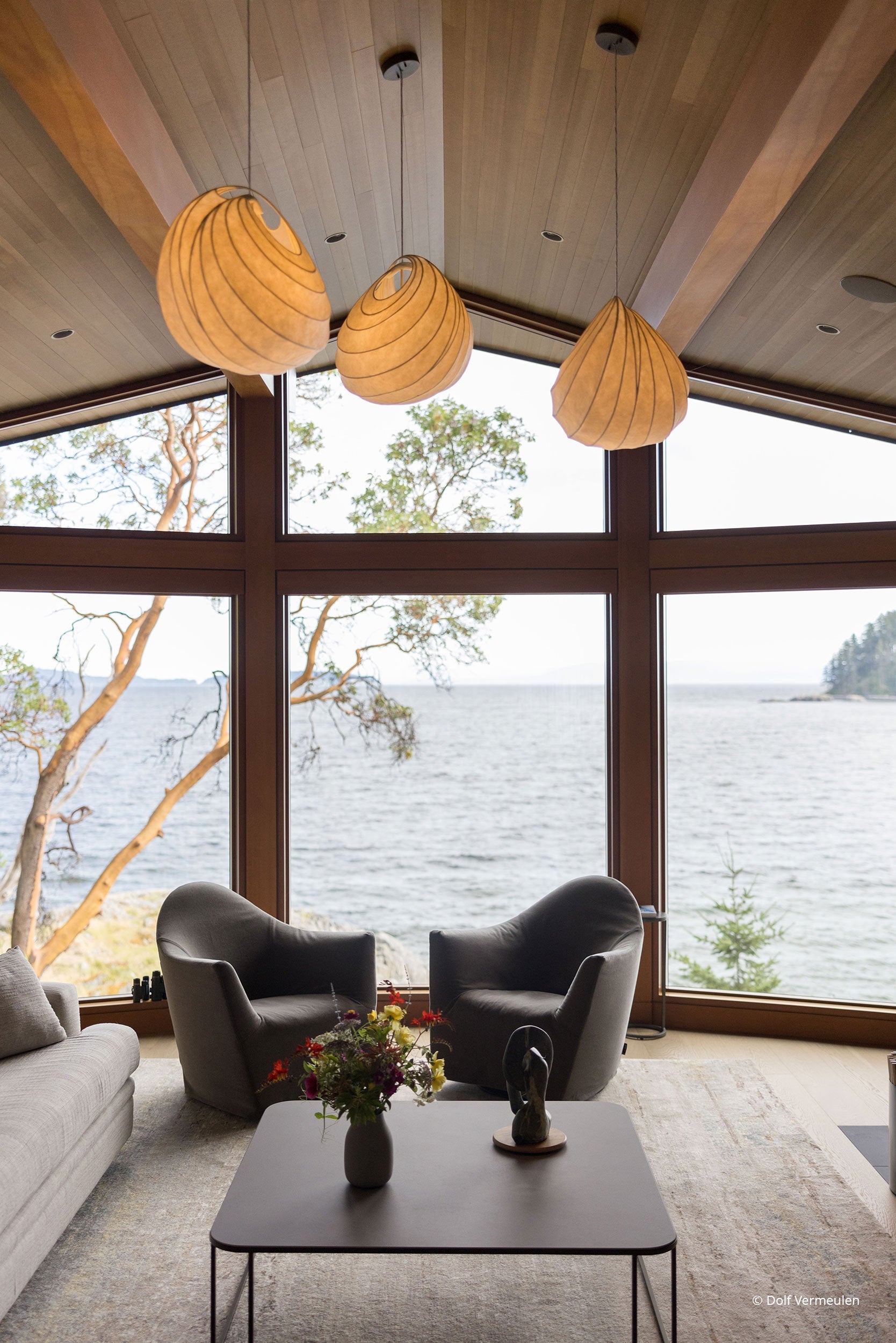 AO330 - Interior of contemporary home with Ultra Series windows and doors