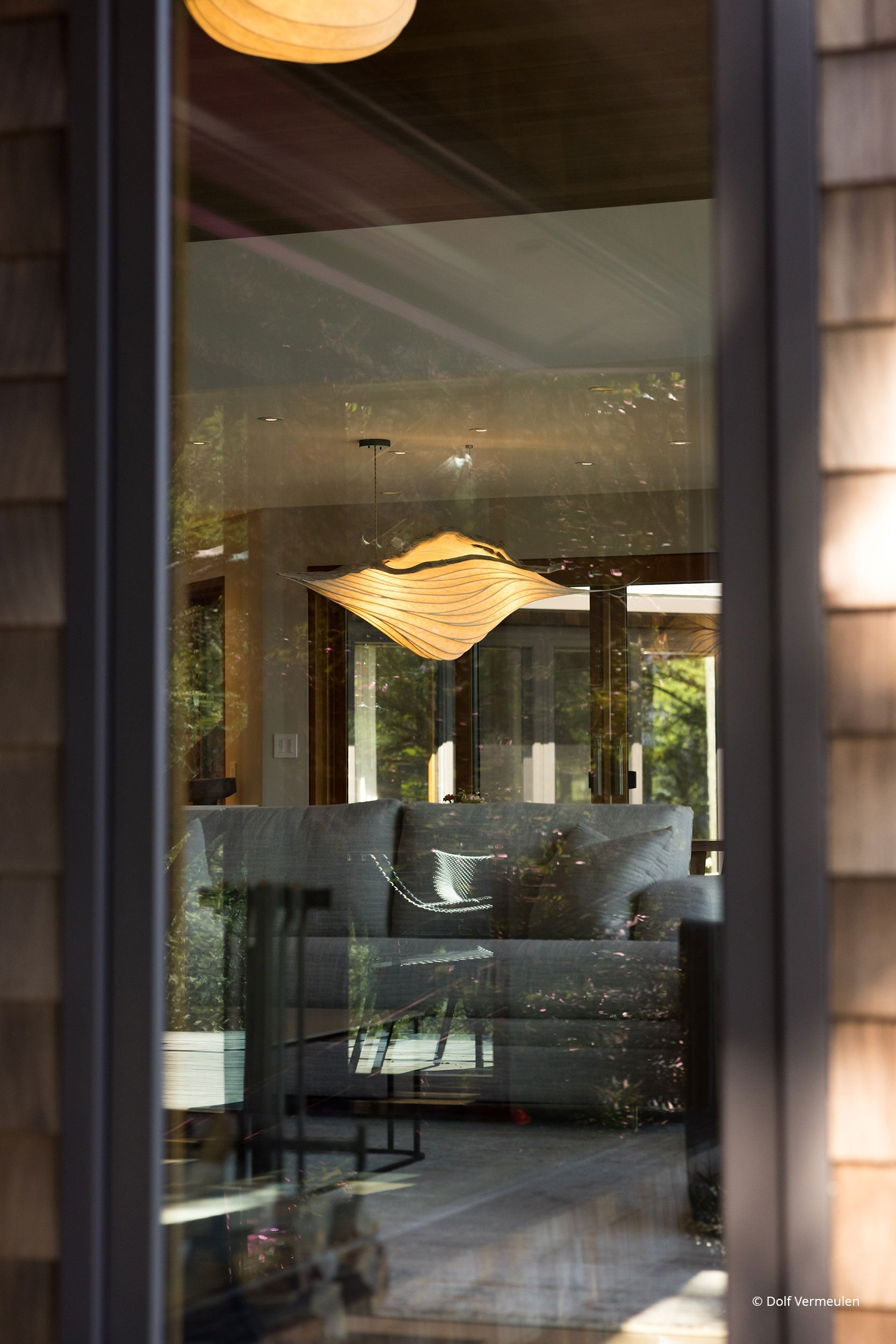 AO327 - Exterior of contemporary home with Ultra Series windows and doors