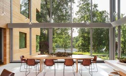 AN104 - dining room with lift and slide door