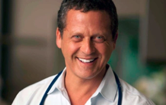 Dr. Alejandro Junger, MD 